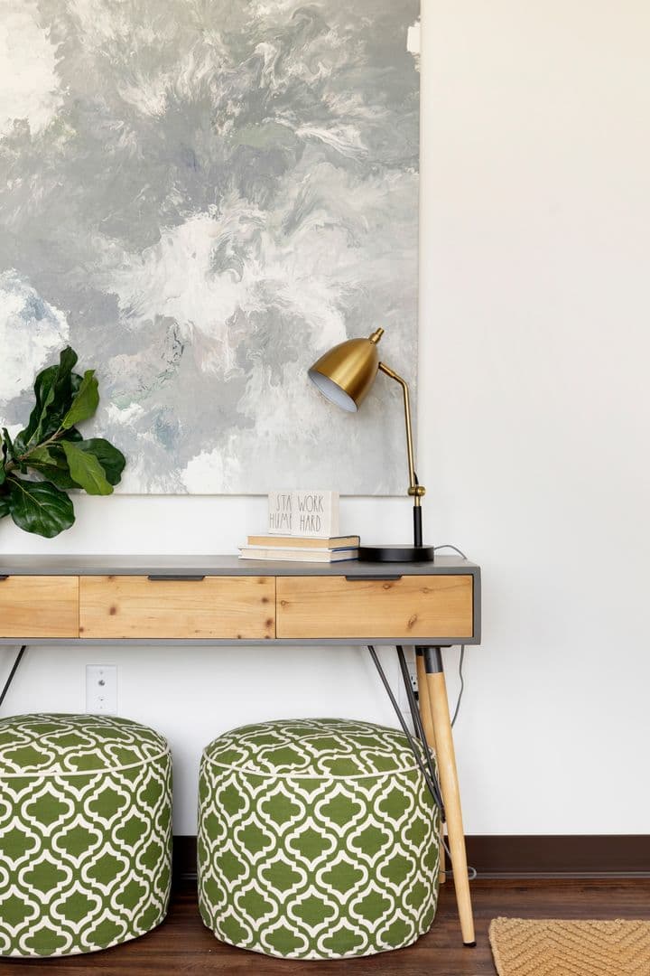 Minneapolis Apartment: 309 Ulysses St. NE