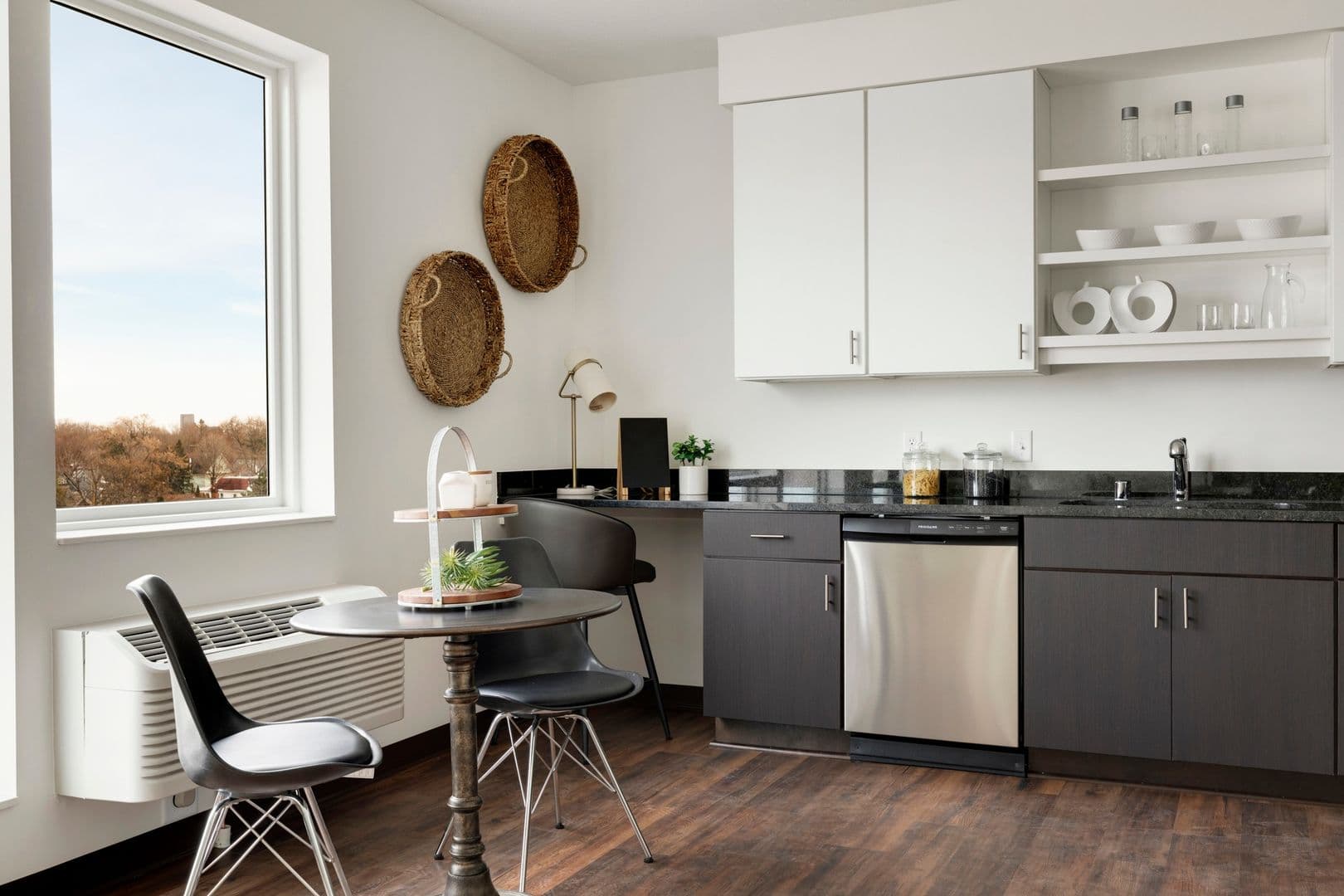 Minneapolis Apartment: 309 Ulysses St. NE
