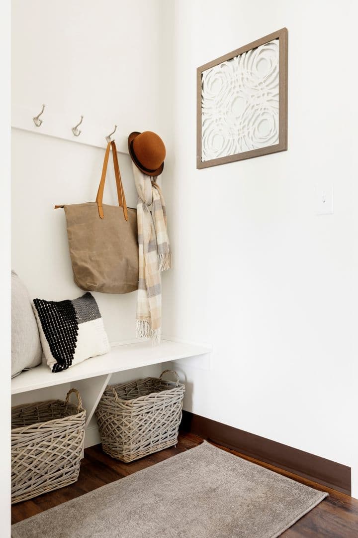 Minneapolis Apartment: 309 Ulysses St. NE