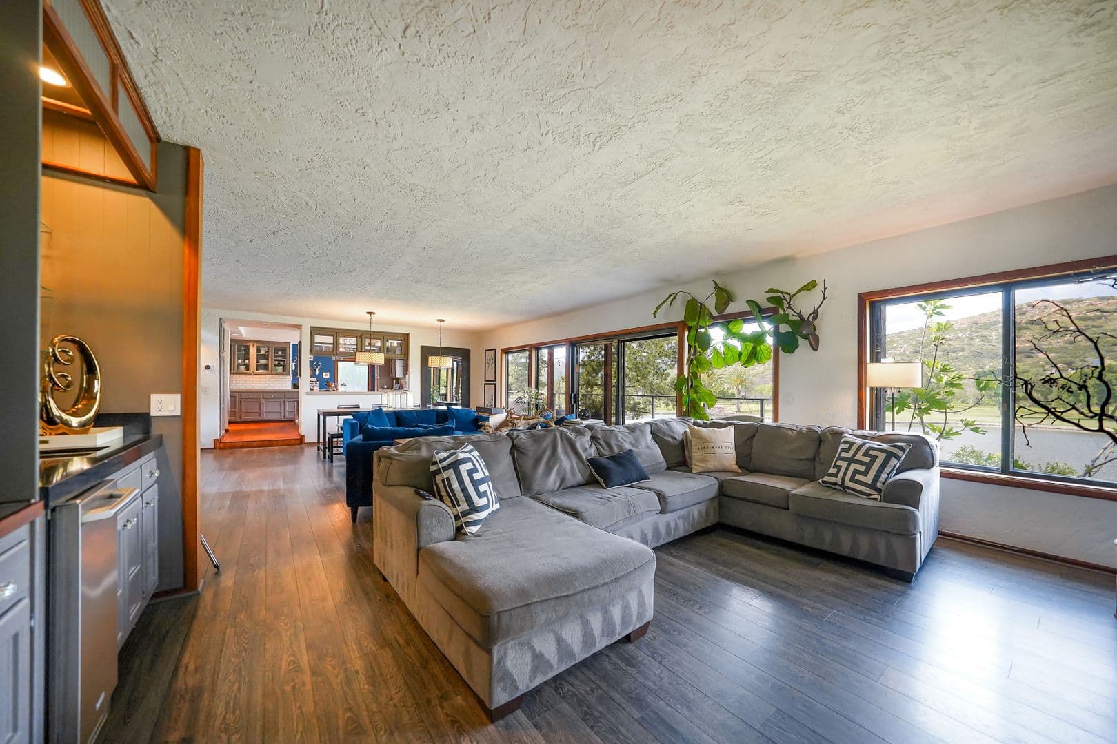 Ramona House: 24020 Vista Vicente Court