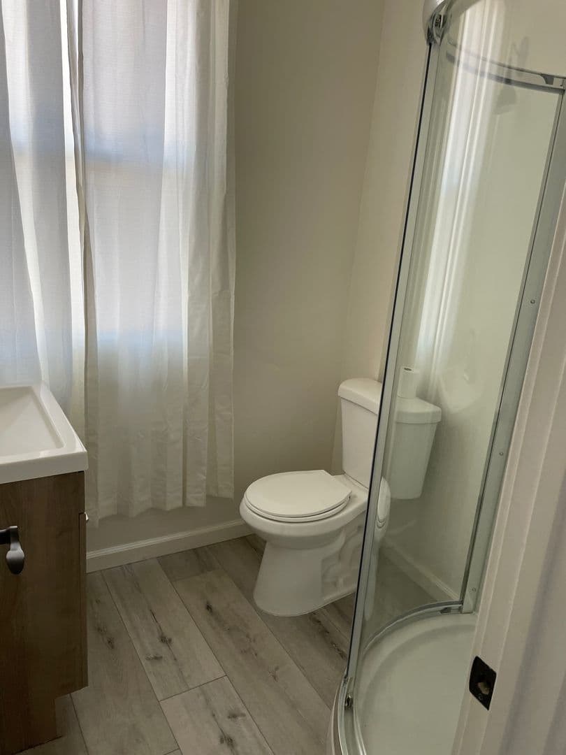 Ramona Apartment: 835-845 Main Street