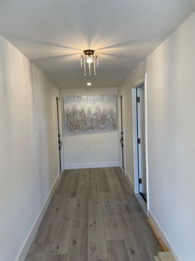Ramona Apartment: 835-845 Main Street