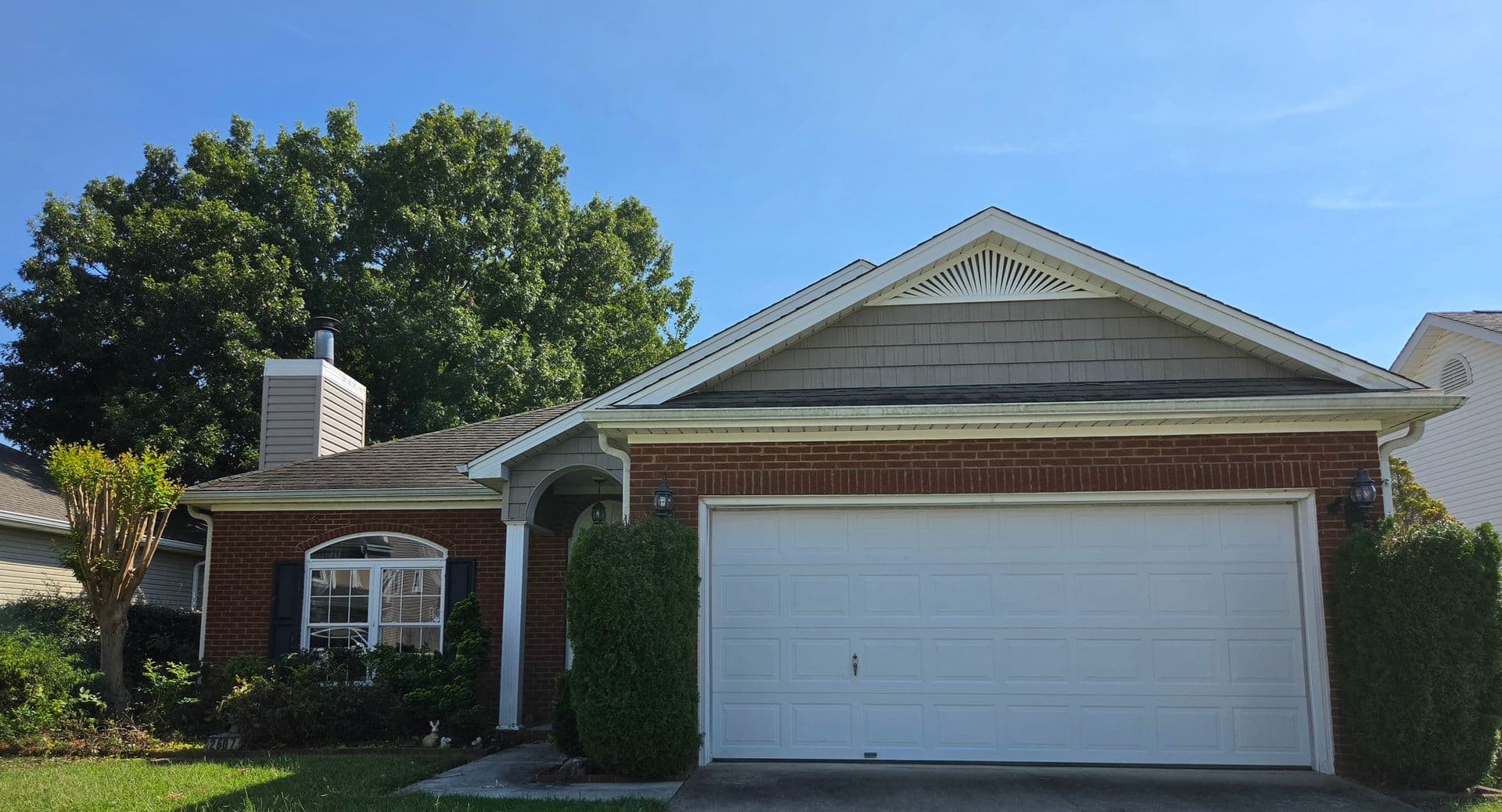 Huntsville House: 2607 Quail Ridge Ln SW