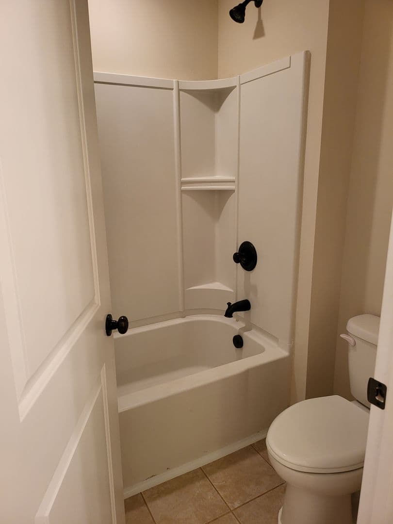 Madison House: 284 Big Oak Ln