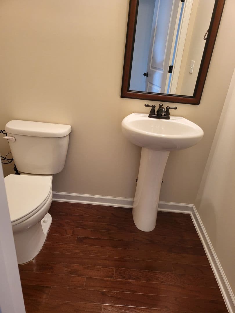 Madison House: 284 Big Oak Ln