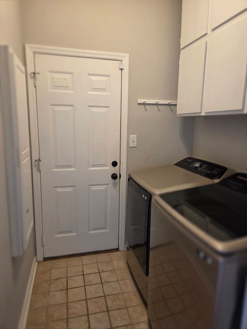 Huntsville House: 2607 Quail Ridge Ln SW