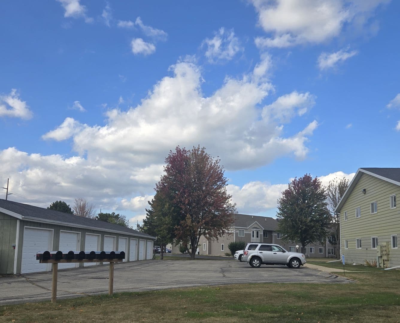 FOND DU LAC Apartment: 573 E SCOTT STREET