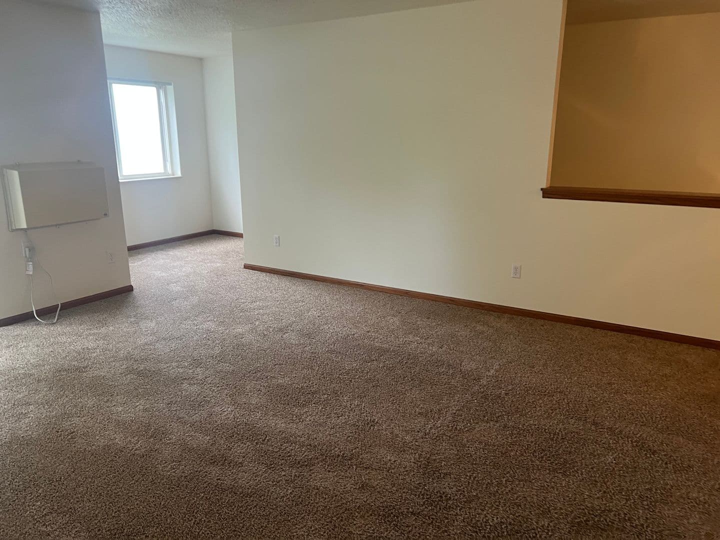 WAUPACA Apartment: 1025-1045 COVERED BRIDGE ROAD