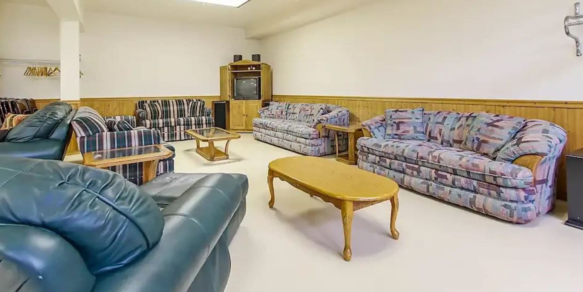 WAUKESHA Apartment: 305-409 SHEFFIELD ROAD
