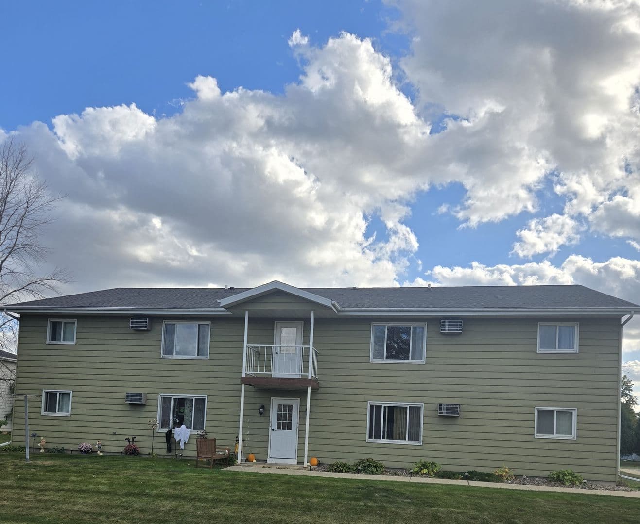 FOND DU LAC Apartment: 573 E SCOTT STREET