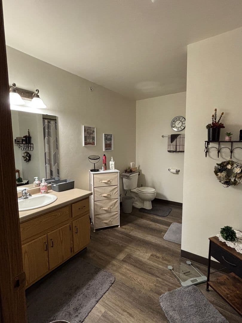 APPLETON Apartment: 2301-2409 ASHBURY DRIVE