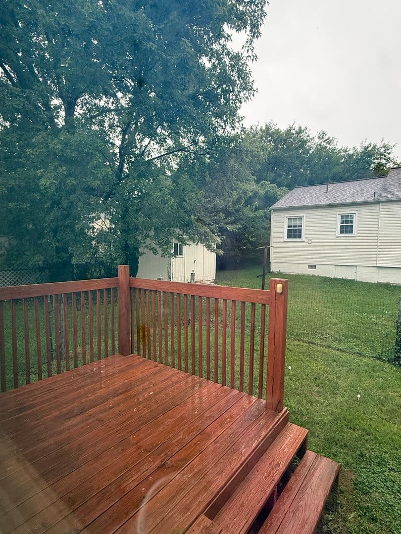 Roanoke House: 5103 Woodlawn Road