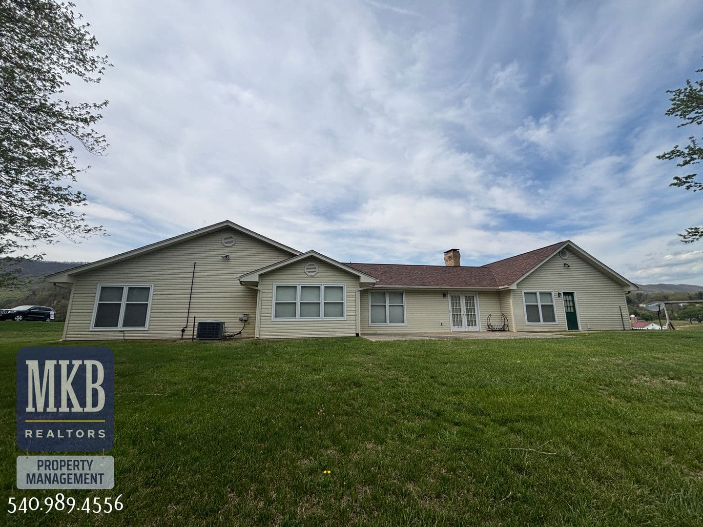 Catawba House: 5056 Catawba Valley Drive
