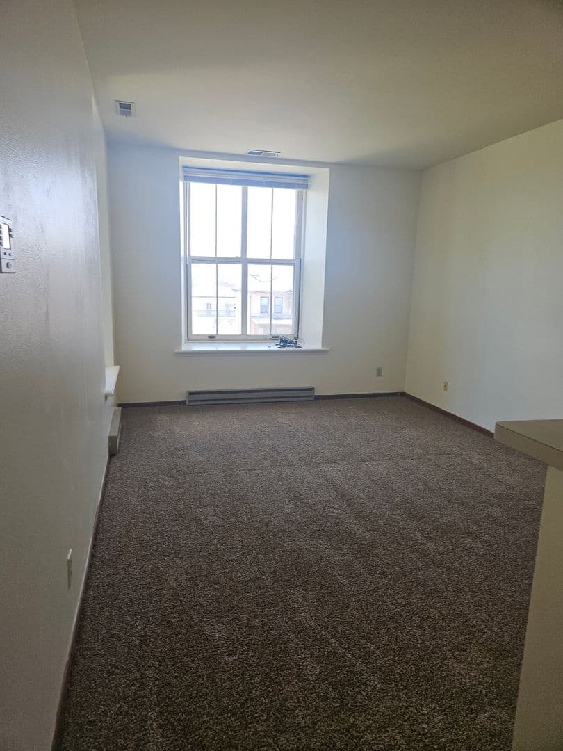 Platteville Apartment: 30 N Elm Street-220