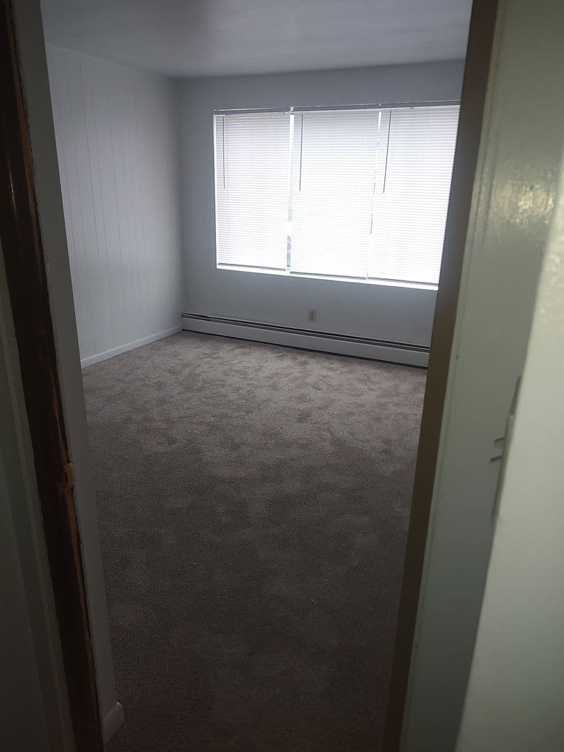 Kenosha Apartment: 1600 60th Street
