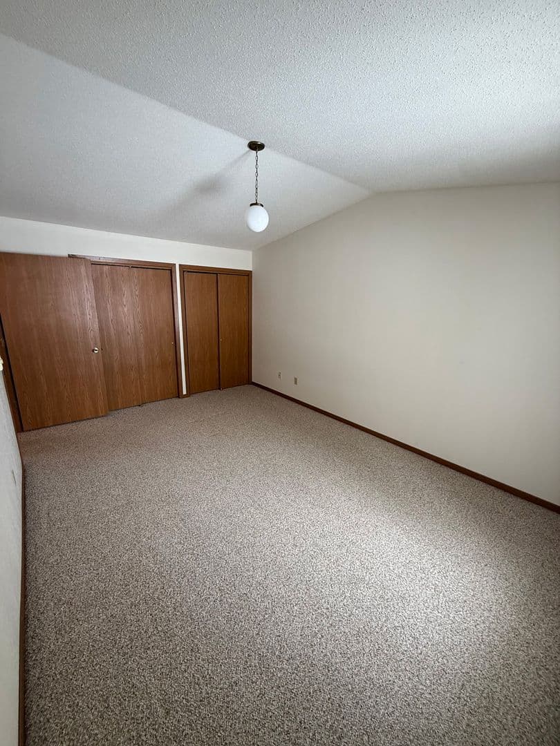 Marshfield Apartment: 2411 Monique Ln