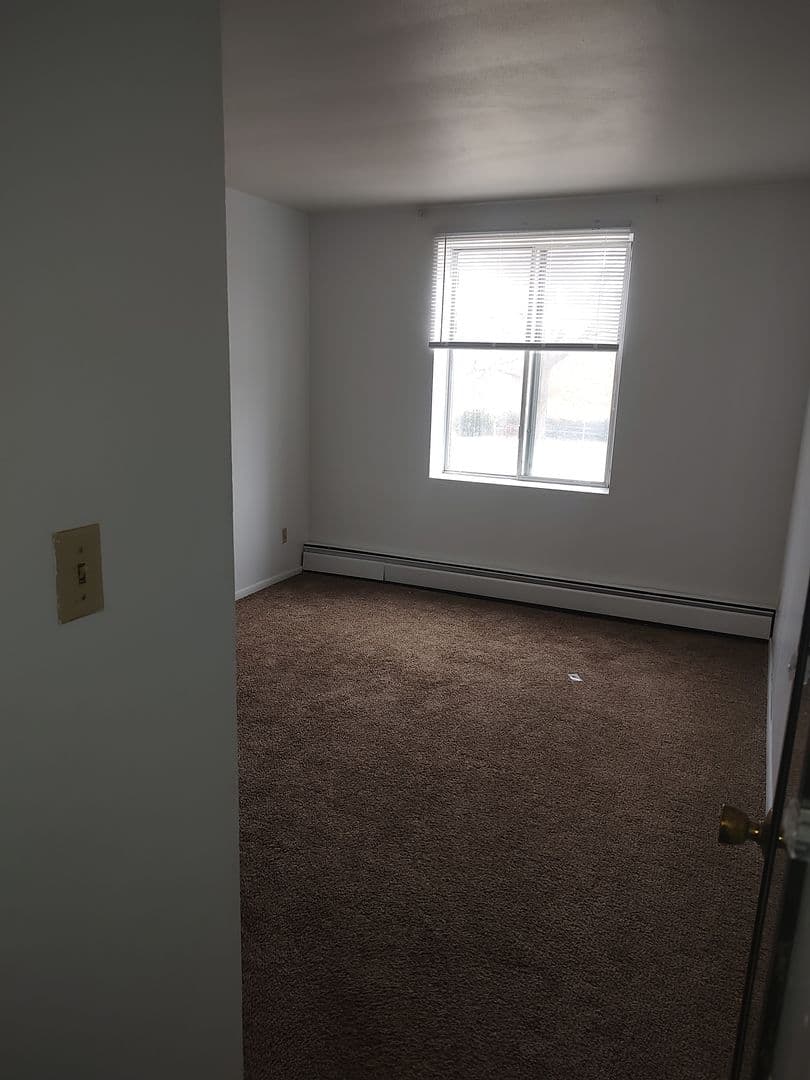 Kenosha Apartment: 1600 60th Street