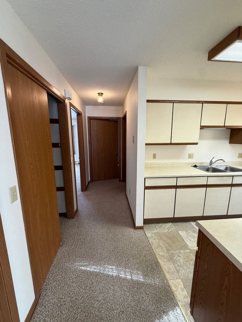 Marshfield Apartment: 2411 Monique Ln