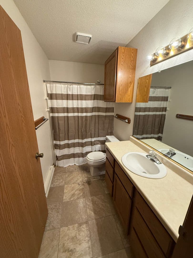 Marshfield Apartment: 2411 Monique Ln