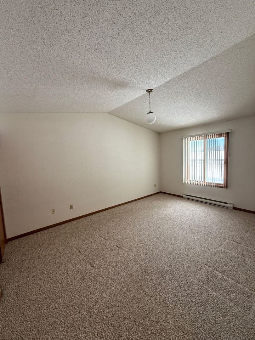 Marshfield Apartment: 2411 Monique Ln