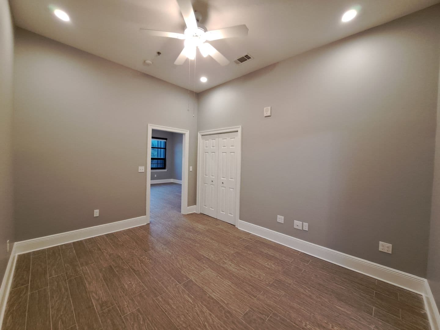 New Orleans Apartment: 4525 Freret