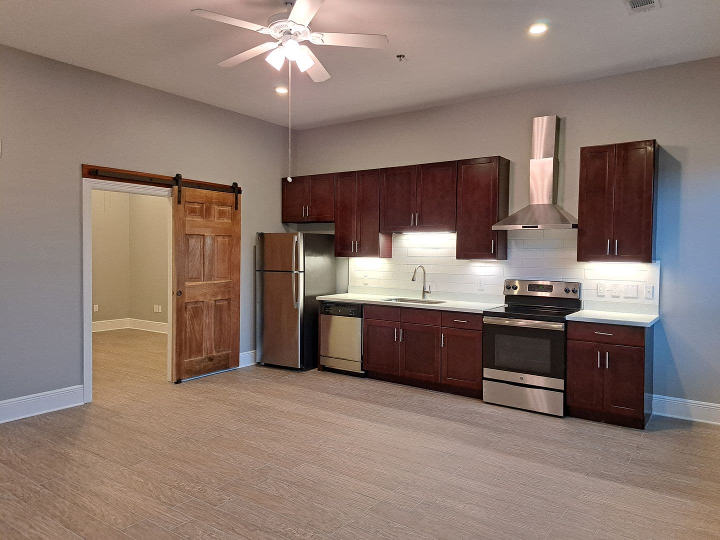 New Orleans Apartment: 4525 Freret
