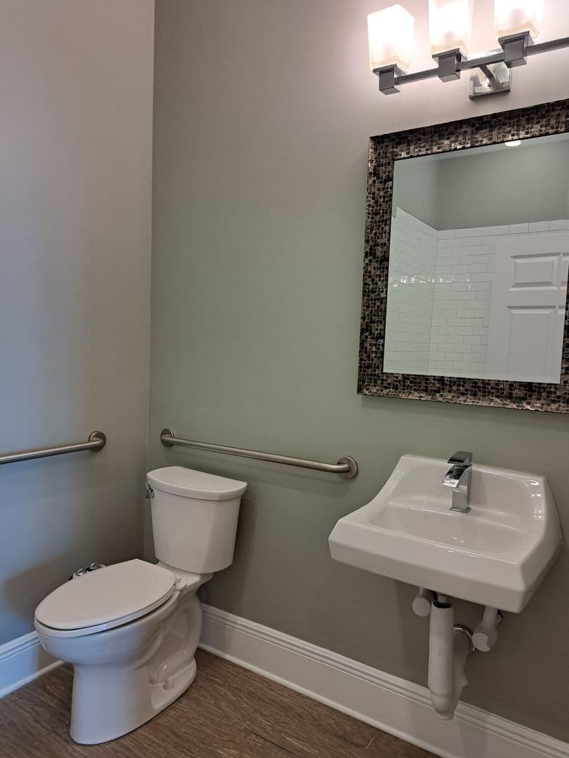 New Orleans Apartment: 4525 Freret