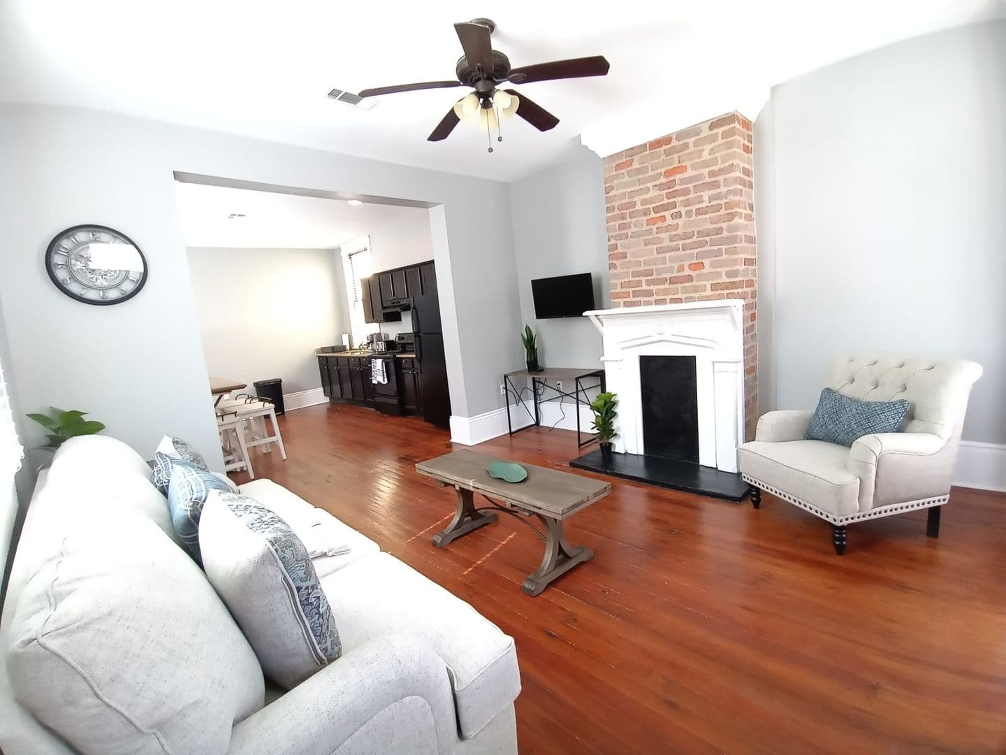 New Orleans House: 2826 Palmyra
