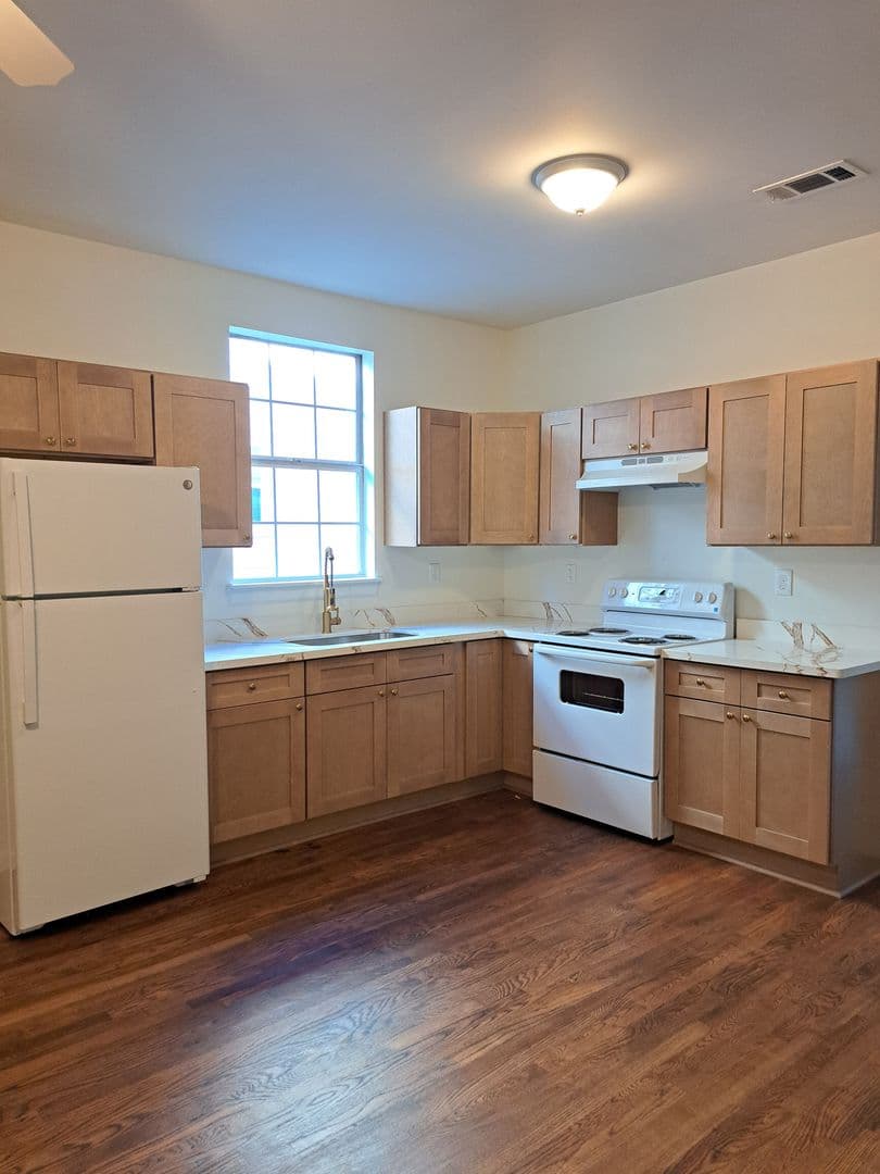 New Orleans Apartment: 535 S. Tonti