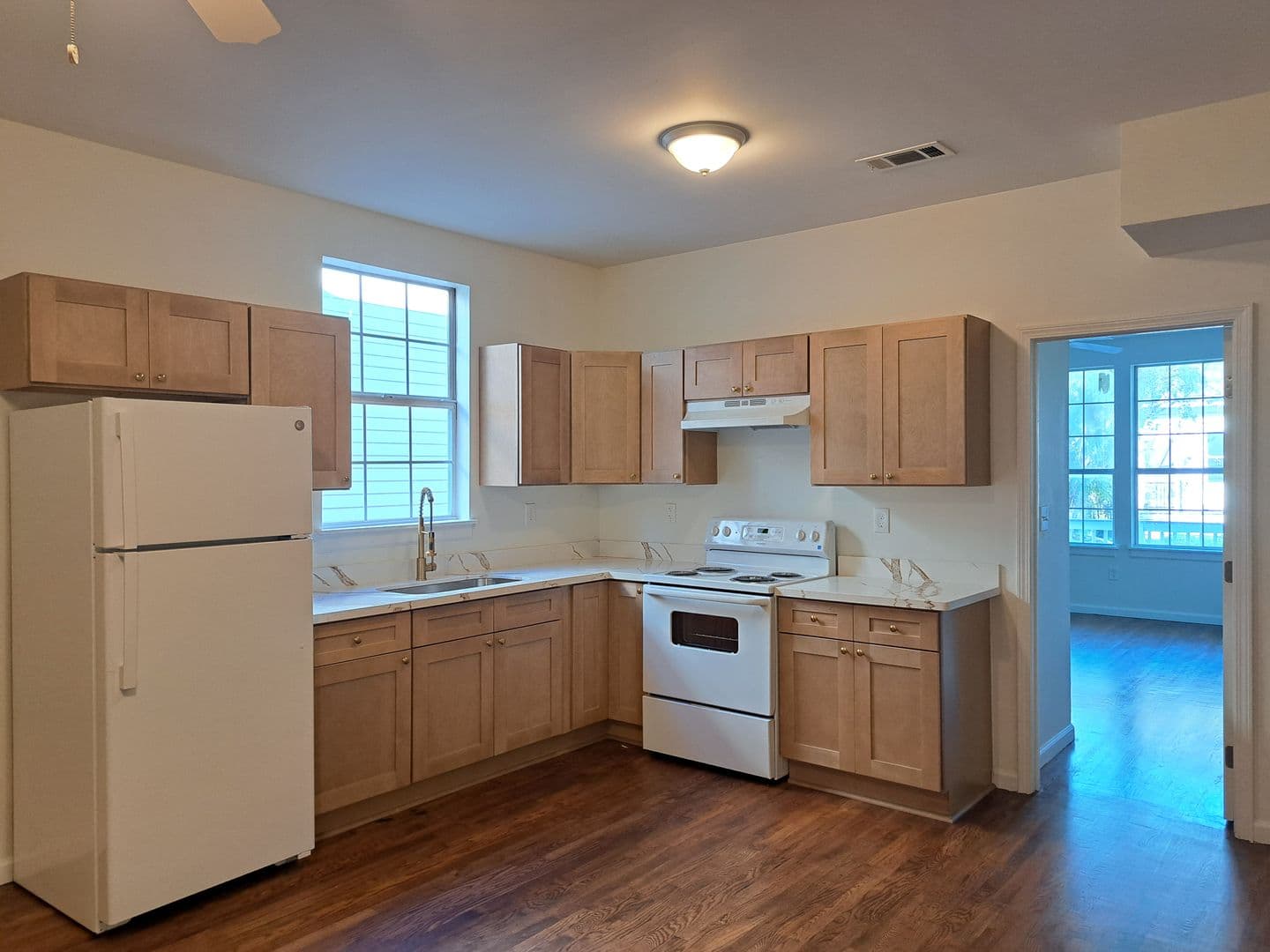 New Orleans Apartment: 535 S. Tonti