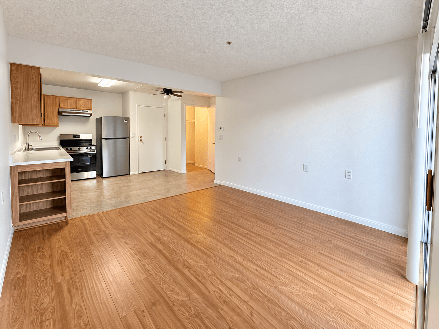 Hawaiian Gardens Apartment: 12100 226th Street