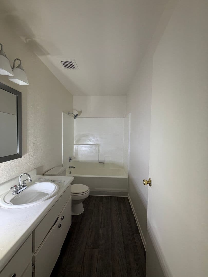 Phoenix Apartment: 5312 E. Taylor Street