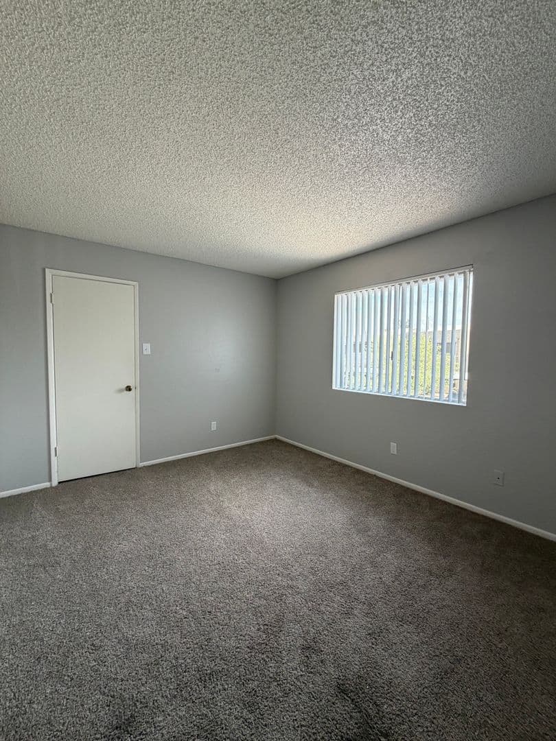 Phoenix Apartment: 5312 E. Taylor Street