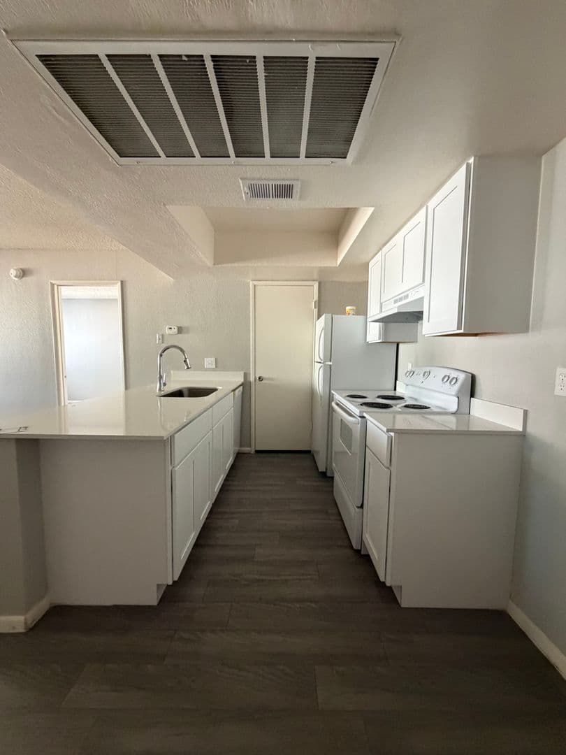 Phoenix Apartment: 5312 E. Taylor Street