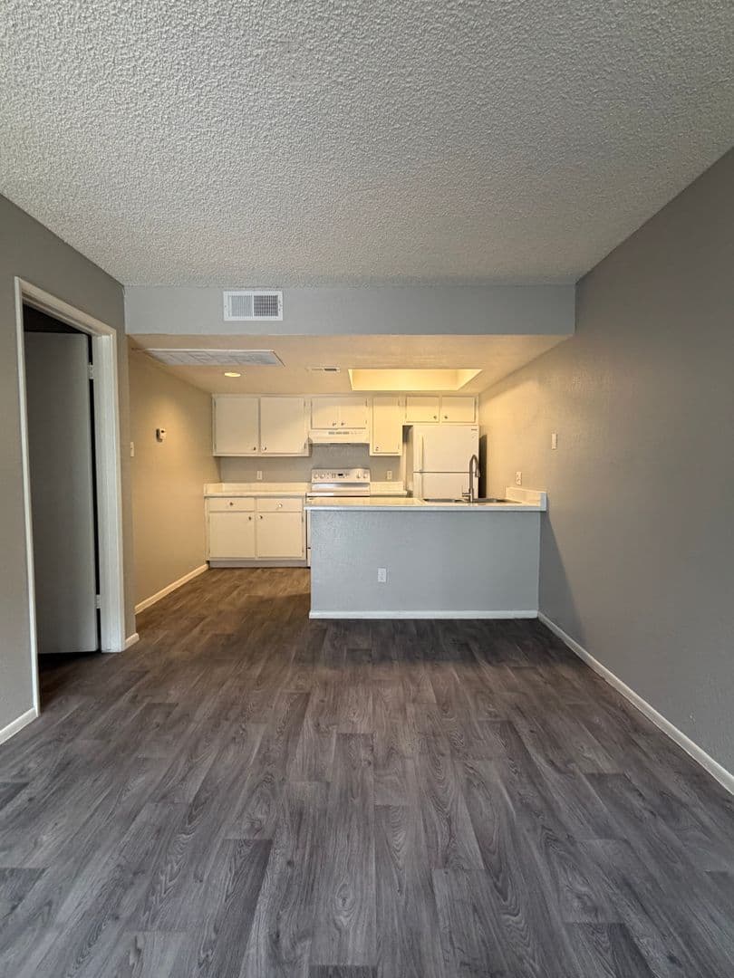 Phoenix Apartment: 5312 E. Taylor Street
