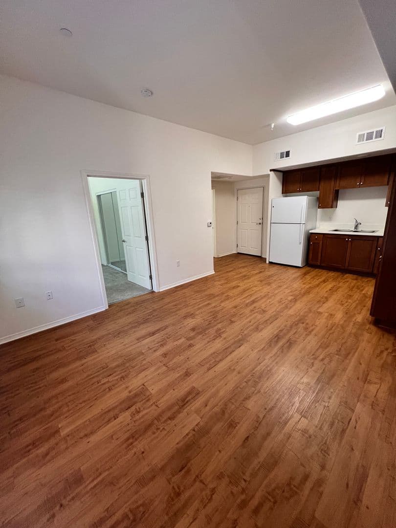 Santa Maria Apartment: 1311 W. Battles Road