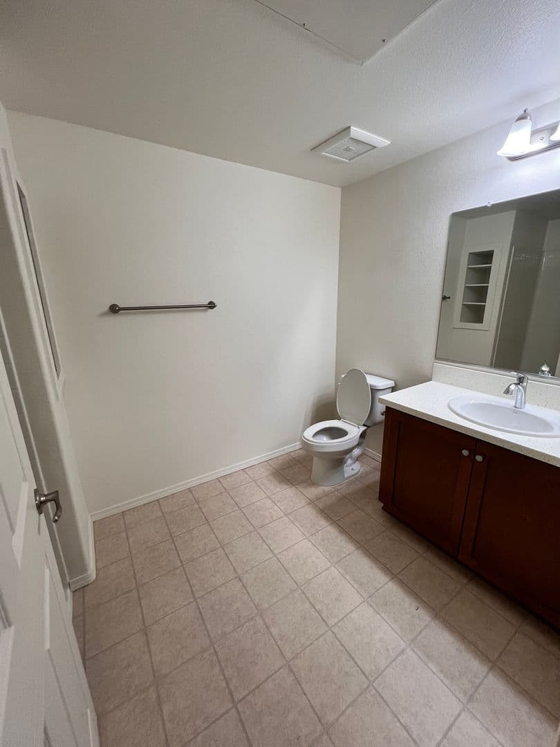 Santa Maria Apartment: 1311 W. Battles Road
