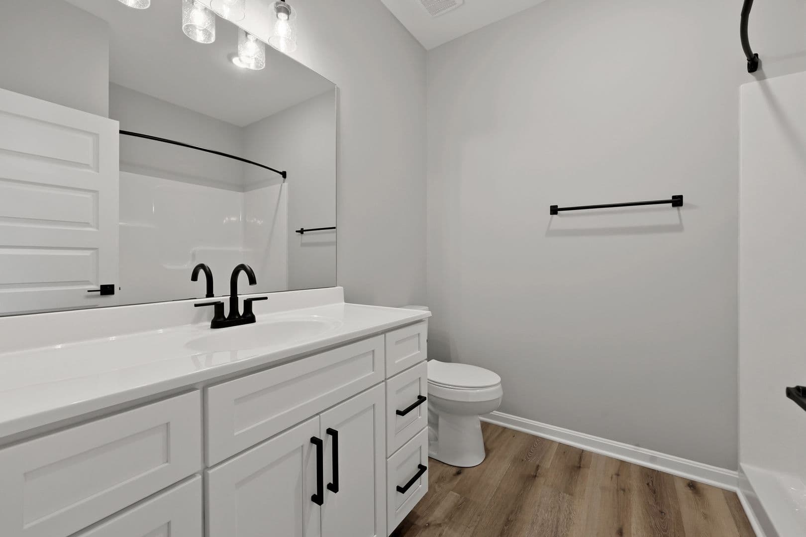 Georgetown Apartment: Woodland Park