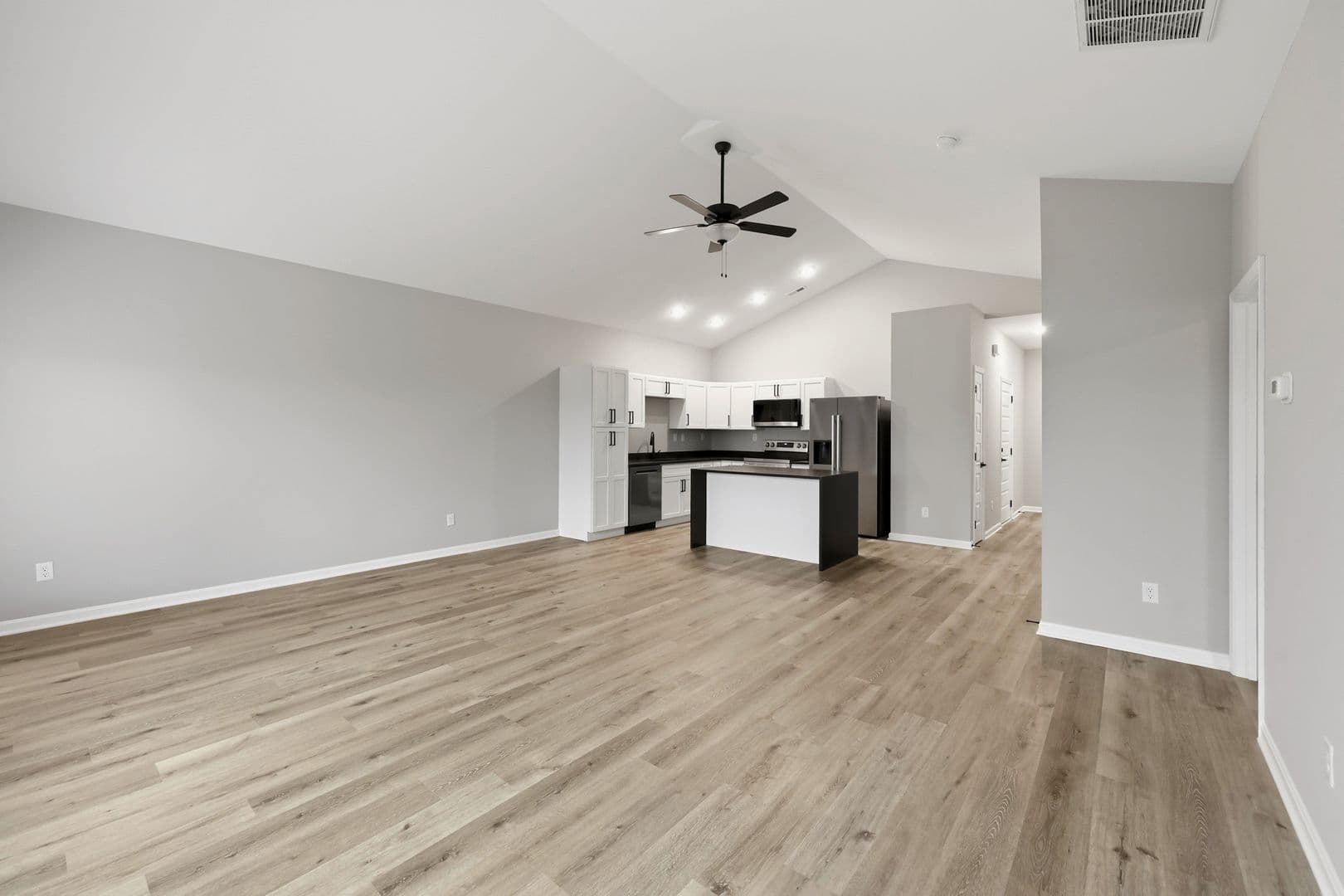 Georgetown Apartment: Woodland Park