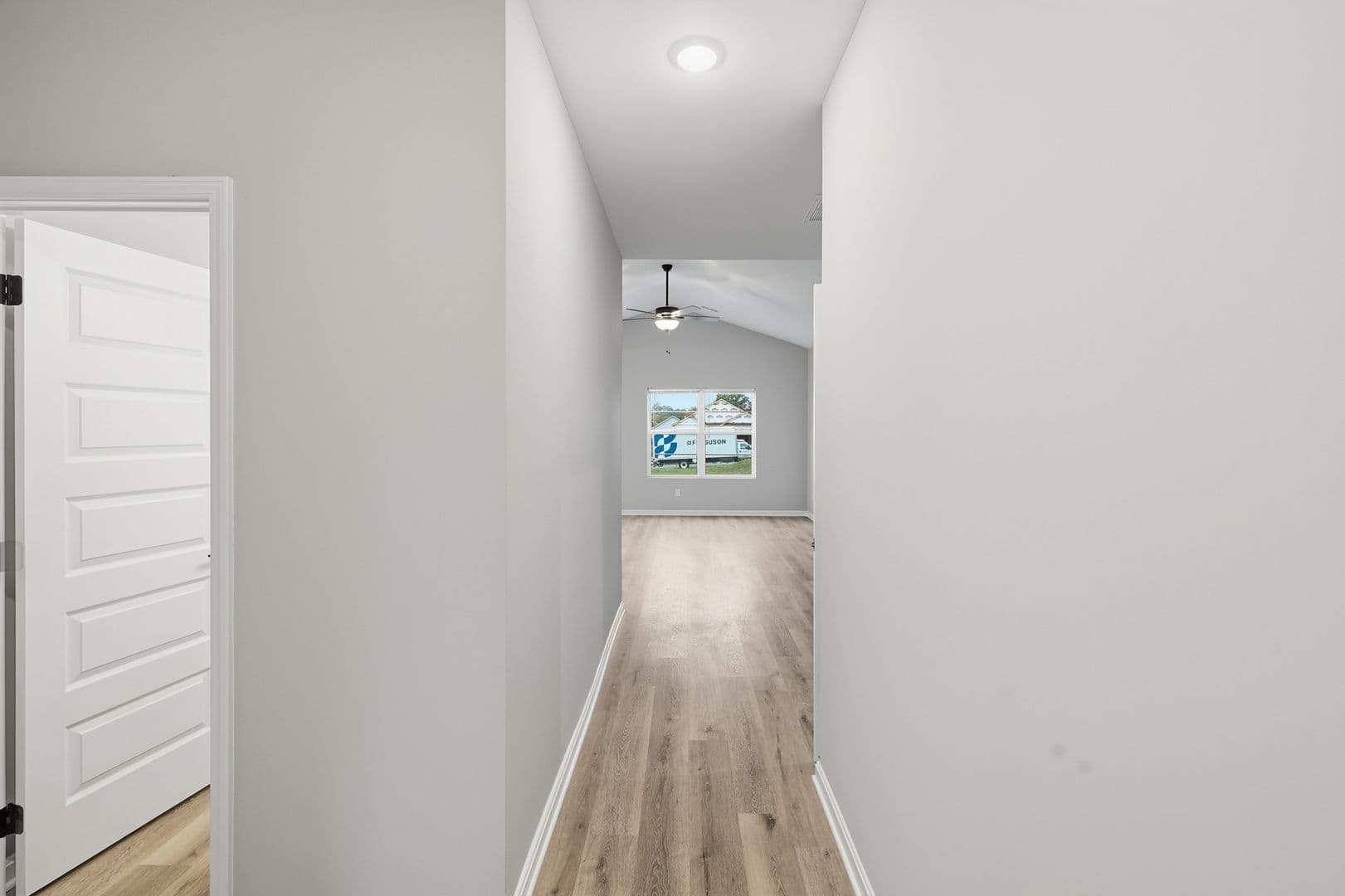 Georgetown Apartment: Woodland Park