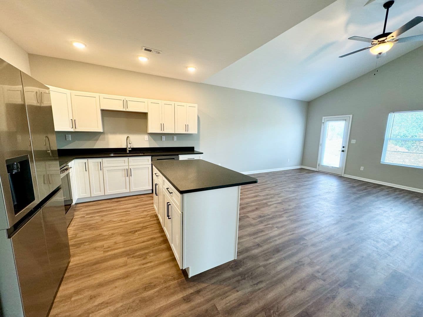 Georgetown Apartment: Woodland Park
