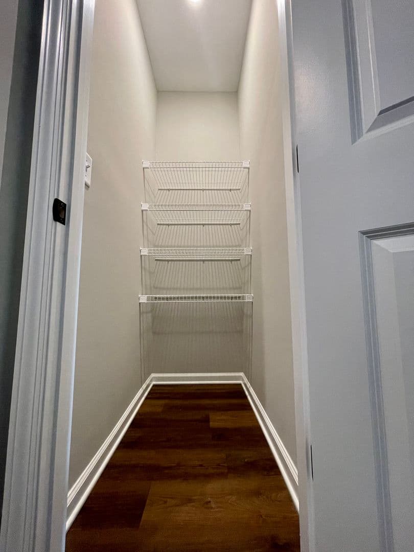 Georgetown Apartment: 105 Juniper Path