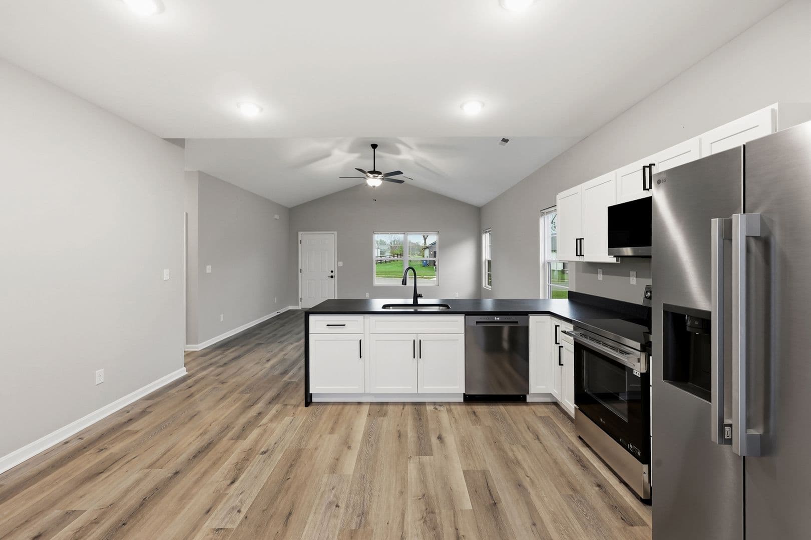 Georgetown Apartment: Woodland Park