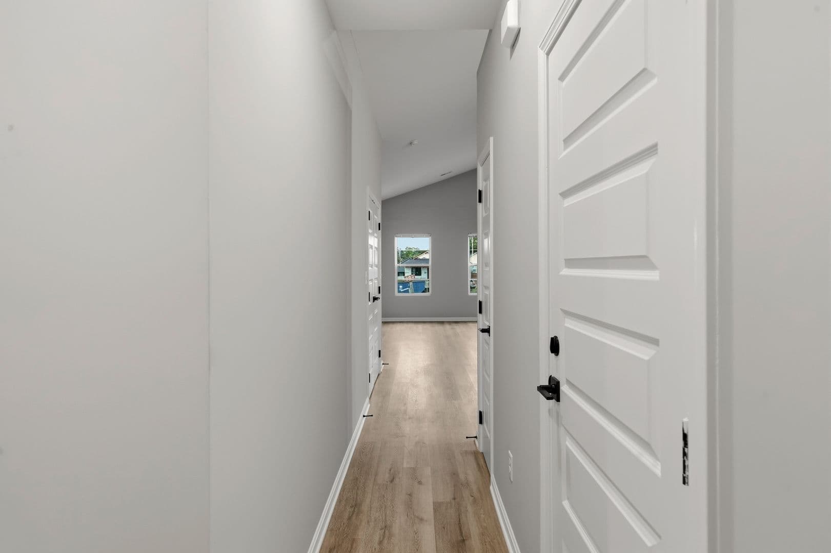 Georgetown Apartment: Woodland Park