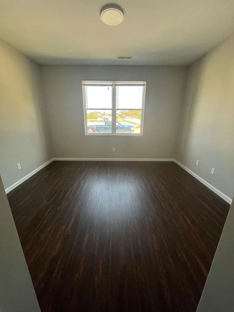 Georgetown Apartment: 105 Juniper Path