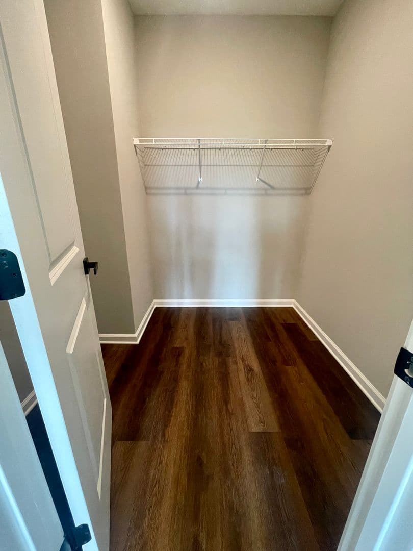 Georgetown Apartment: 105 Juniper Path
