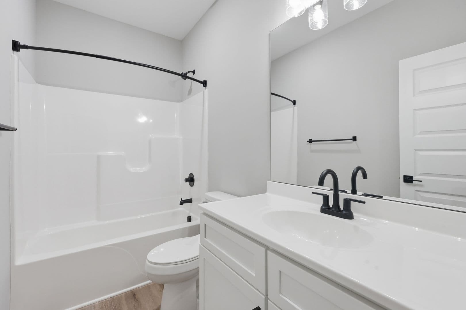 Georgetown Apartment: Woodland Park