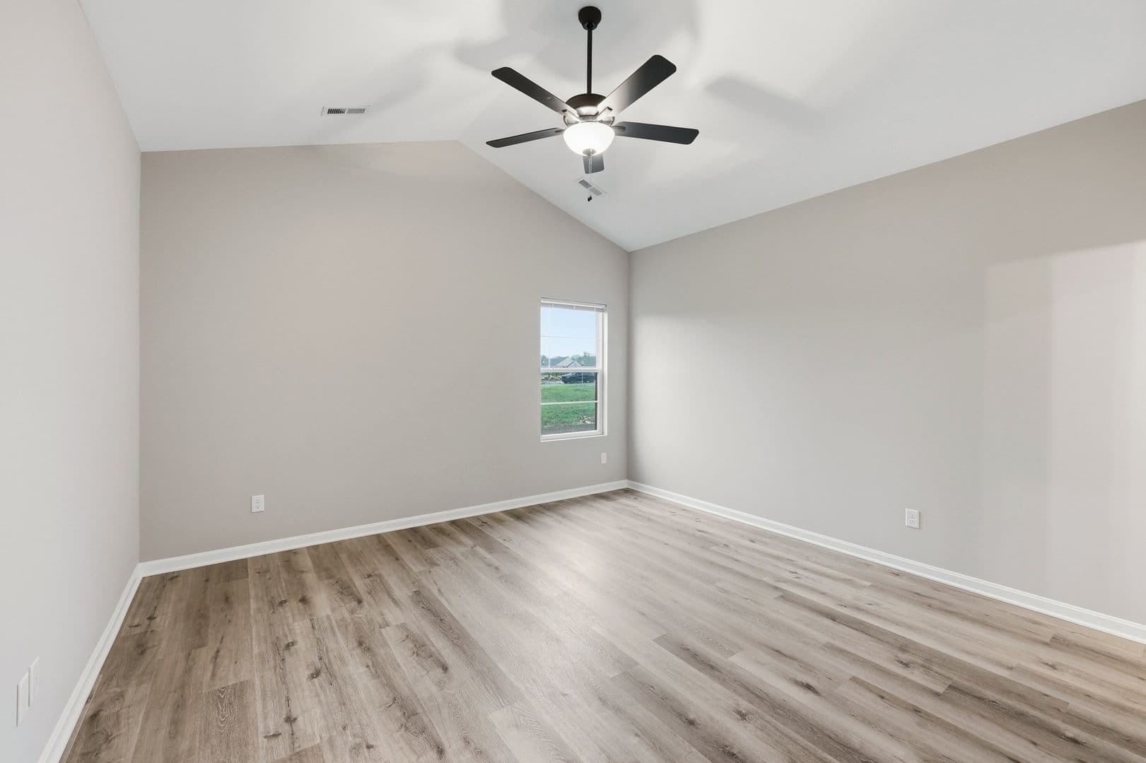 Georgetown Apartment: Woodland Park