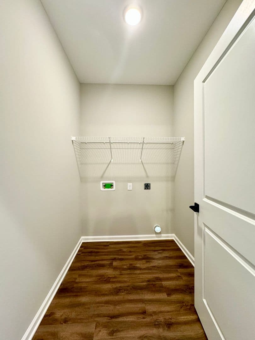 Georgetown Apartment: Woodland Park