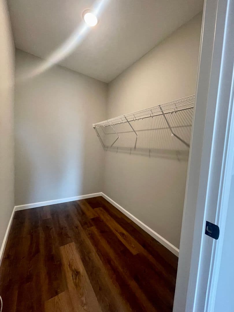 Georgetown Apartment: 105 Juniper Path
